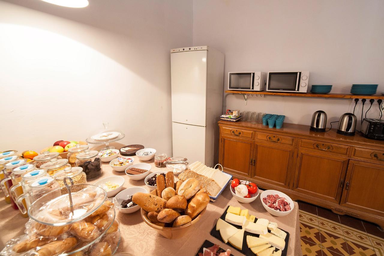 Bed In Girona Bed & Breakfast Eksteriør bilde