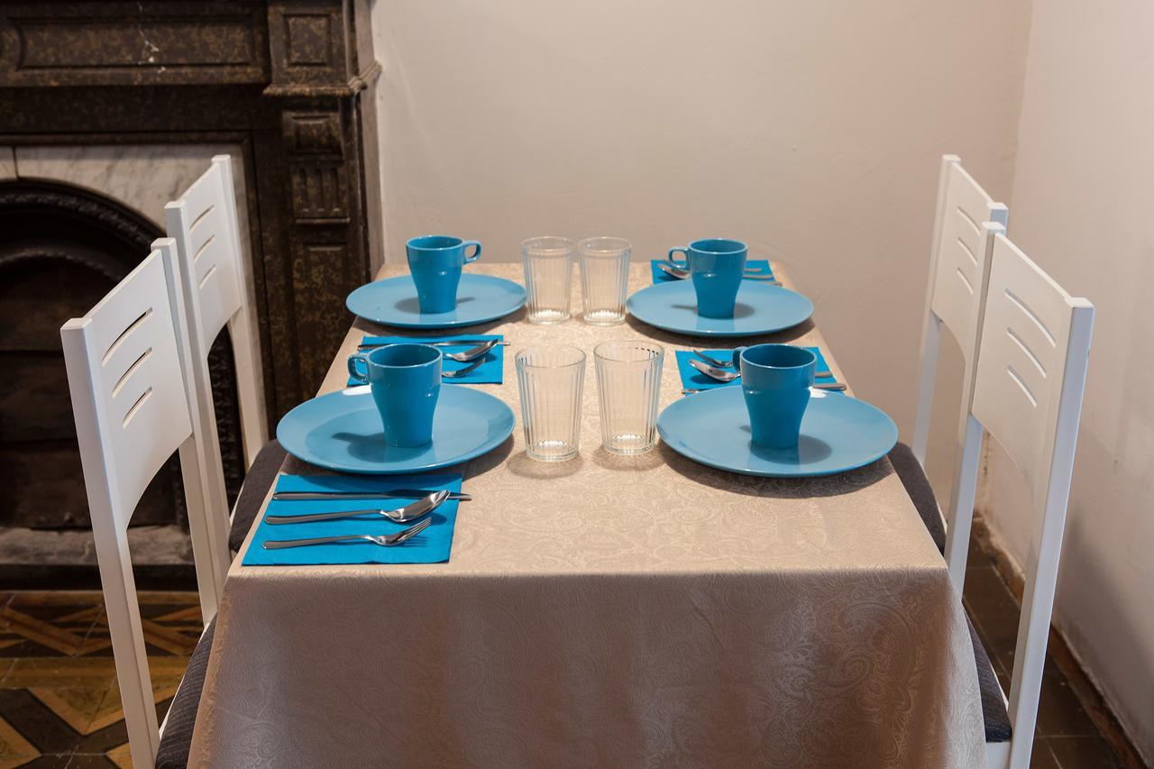 Bed In Girona Bed & Breakfast Eksteriør bilde