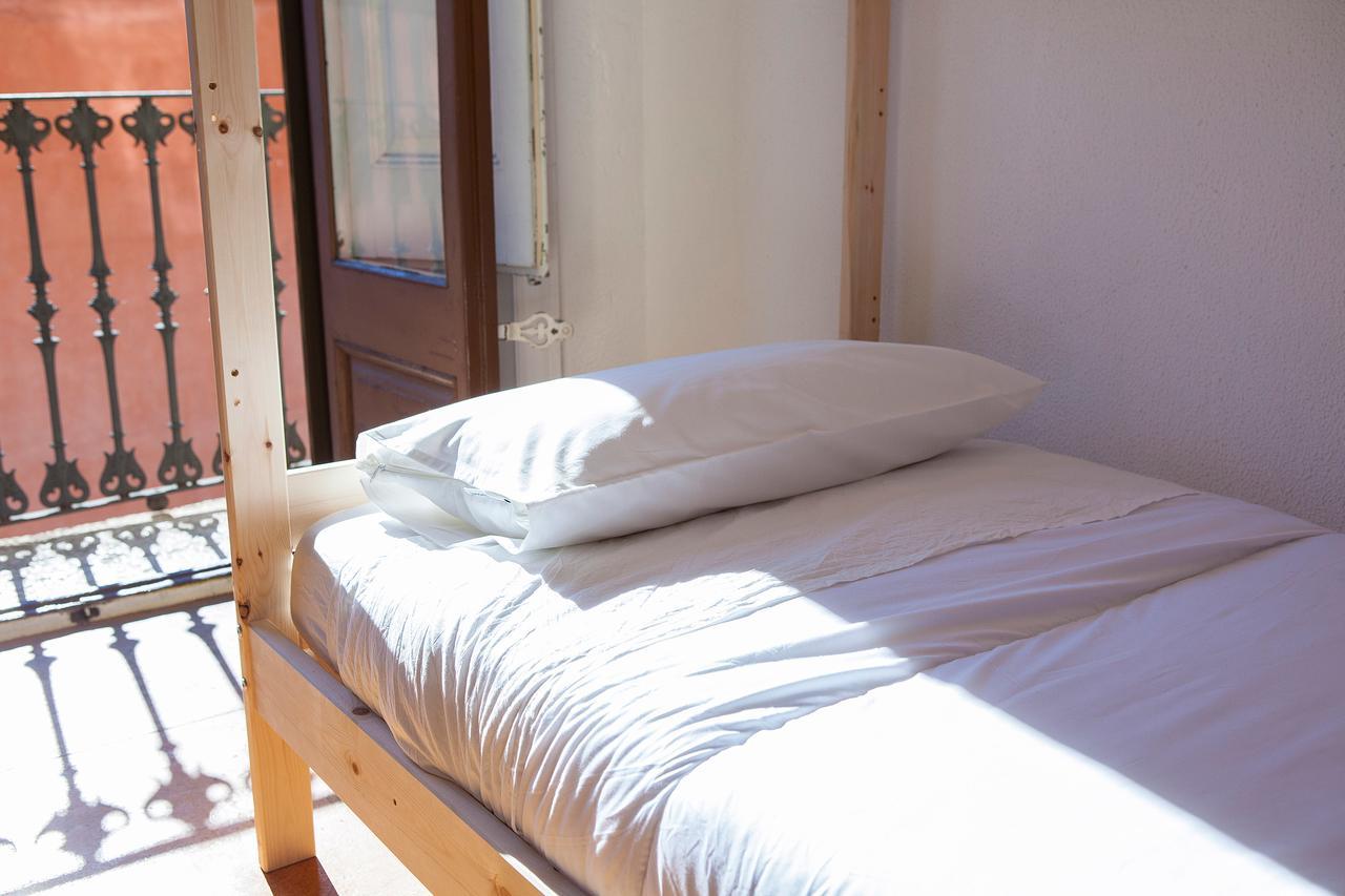 Bed In Girona Bed & Breakfast Eksteriør bilde